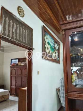 For Sale Hunian Rumah Terawat 4 Kamar di Kerobokan, Badung For Sale Hunian Rumah Terawat 4 Kamar di Kerobokan, Badung