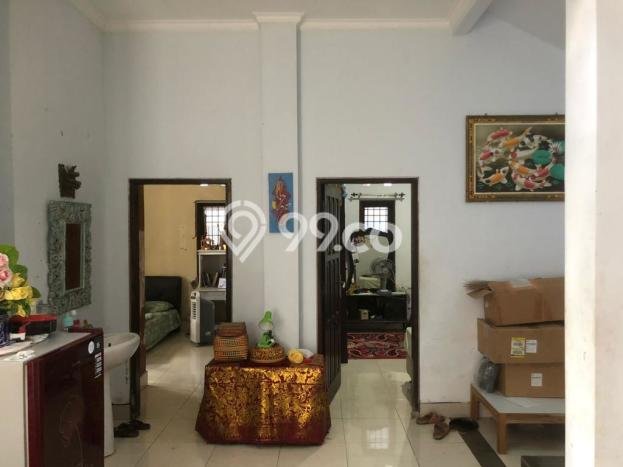 Disewakan! Rumah 5 Kamar Tidur &
2 Kamar Mandi di Dalung, Badung Disewakan! Rumah 5 Kamar Tidur &
2 Kamar Mandi di Dalung, Badung
