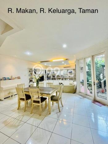 For Sale! Luxury House LT 220m2 Desain Elegan di Cirendeu For Sale! Luxury House LT 220m2 Desain Elegan di Cirendeu