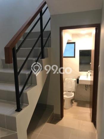 Rumah Luxury Modern Siap Huni di Cibubur Jakarta Timur Rumah Luxury Modern Siap Huni di Cibubur Jakarta Timur