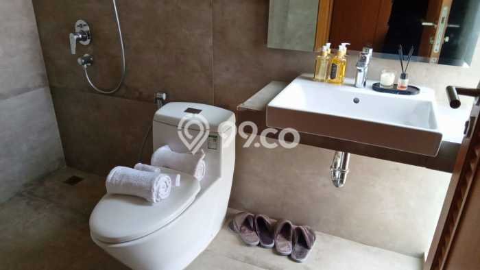 Hunian Mewah Dijual LT 88m2 di Karang Tengah, Tangerang Hunian Mewah Dijual LT 88m2 di Karang Tengah, Tangerang