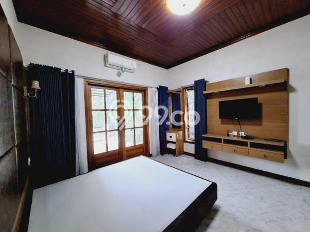 For Sale Hunian Rumah Terawat 6 Kamar di Sentul City, Bogor For Sale Hunian Rumah Terawat 6 Kamar di Sentul City, Bogor