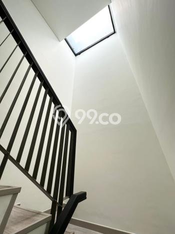 Rumah Luxury Modern Tanpa Renovasi di Sentul City Bogor Rumah Luxury Modern Tanpa Renovasi di Sentul City Bogor