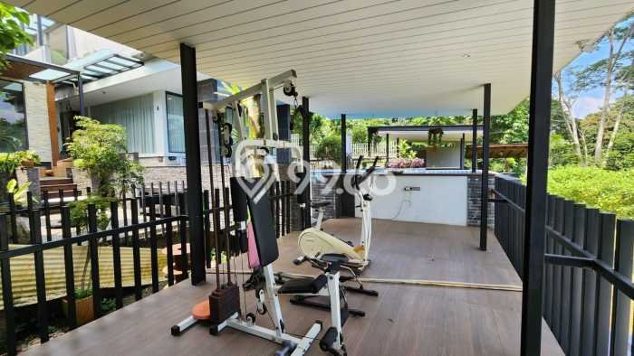 Rumah Luxury Modern Siap Huni di Sentul City Bogor Rumah Luxury Modern Siap Huni di Sentul City Bogor