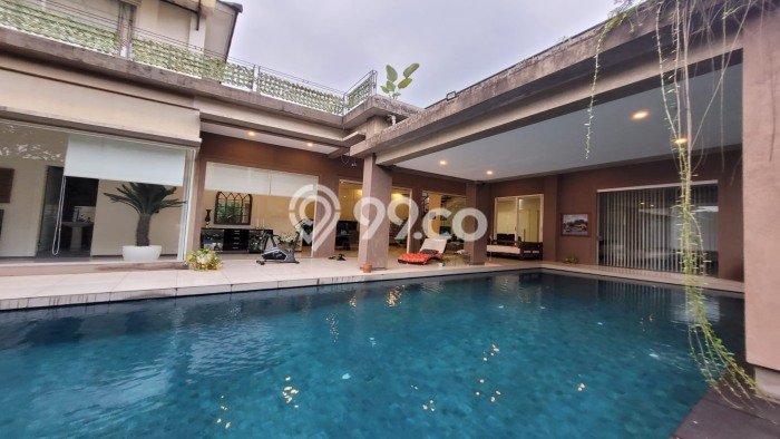 For Sale! Premium House LT 740m2 Desain Modern di Sentul City For Sale! Premium House LT 740m2 Desain Modern di Sentul City