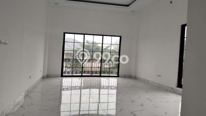 Ready to Use! Luxury House LT 543m2 Desain Modern di Sentul City Ready to Use! Luxury House LT 543m2 Desain Modern di Sentul City