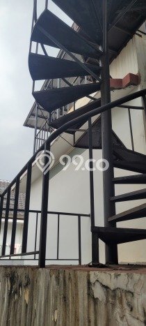 Rumah Elit Modern Tanpa Renovasi di Sentul City Bogor Rumah Elit Modern Tanpa Renovasi di Sentul City Bogor