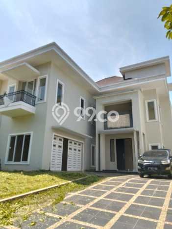 Rumah Luxury Modern Tanpa Renovasi di Sentul City Bogor Rumah Luxury Modern Tanpa Renovasi di Sentul City Bogor