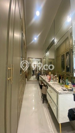 Rumah Elit Modern Tanpa Renovasi di Sentul City Bogor Rumah Elit Modern Tanpa Renovasi di Sentul City Bogor