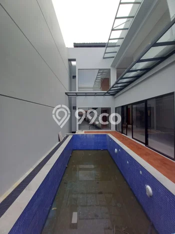 For Sale! Luxury House LT 474m2 Desain Elegan di Sentul City For Sale! Luxury House LT 474m2 Desain Elegan di Sentul City