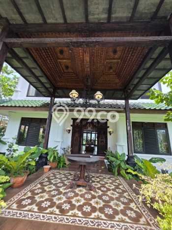 Ready to Use! Luxury House LT 1061m2 Desain Modern di Sentul City Ready to Use! Luxury House LT 1061m2 Desain Modern di Sentul City