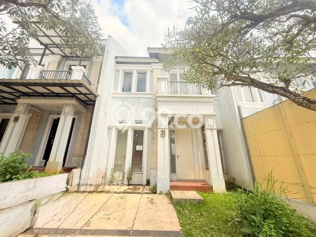 Rumah Luas Asri 3 KT Siap Huni di Sentul City Bogor Rumah Luas Asri 3 KT Siap Huni di Sentul City Bogor