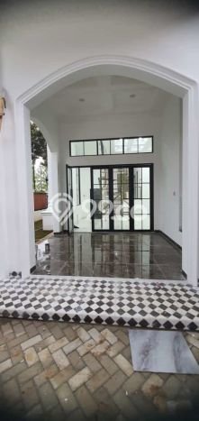 Dijual Rumah Luas Elegan Dengan View Eksklusif di Sentul City, Bogor Dijual Rumah Luas Elegan Dengan View Eksklusif di Sentul City, Bogor