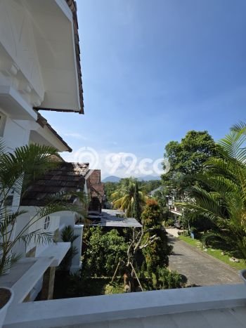 Hunian Mewah LB 200m2 Siap Huni Desain Elegan di Sentul City, Bogor Hunian Mewah LB 200m2 Siap Huni Desain Elegan di Sentul City, Bogor