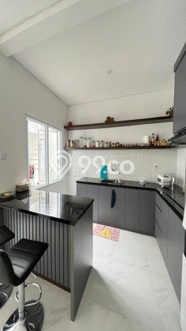 Rumah Modern 4 KT di Sentul City Bogor Semi Furnished Rumah Modern 4 KT di Sentul City Bogor Semi Furnished