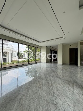 Ready to Use! Premium House LT 416m2 Desain Elegan di Sentul City Ready to Use! Premium House LT 416m2 Desain Elegan di Sentul City