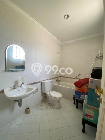 Rumah Luas Asri 5 KT Siap Huni di Sentul City Bogor Rumah Luas Asri 5 KT Siap Huni di Sentul City Bogor