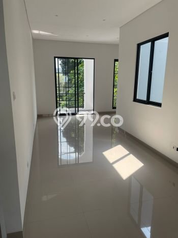 For Sale! Luxury House LT 220m2 Desain Elegan di Sentul City For Sale! Luxury House LT 220m2 Desain Elegan di Sentul City