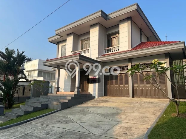 Rumah Luxury Modern Tanpa Renovasi di Sentul City Bogor Rumah Luxury Modern Tanpa Renovasi di Sentul City Bogor