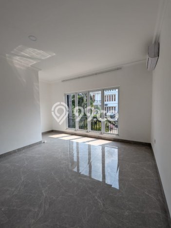 For Sale! Premium House LT 287m2 Desain Elegan di Sentul City For Sale! Premium House LT 287m2 Desain Elegan di Sentul City