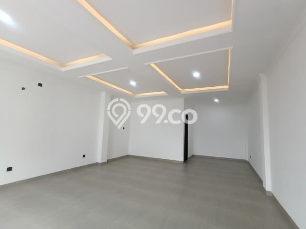 Rumah Mewah LB 800m2 Siap Pakai Desain Elegan di Sentul City, Bogor Rumah Mewah LB 800m2 Siap Pakai Desain Elegan di Sentul City, Bogor
