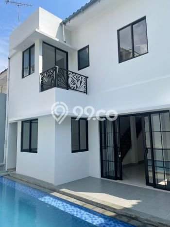 For Sale! Luxury House LT 220m2 Desain Elegan di Sentul City For Sale! Luxury House LT 220m2 Desain Elegan di Sentul City