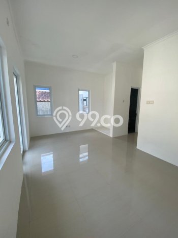 Ready to Use! Luxury House LT 323m2 Desain Modern di Sentul City Ready to Use! Luxury House LT 323m2 Desain Modern di Sentul City
