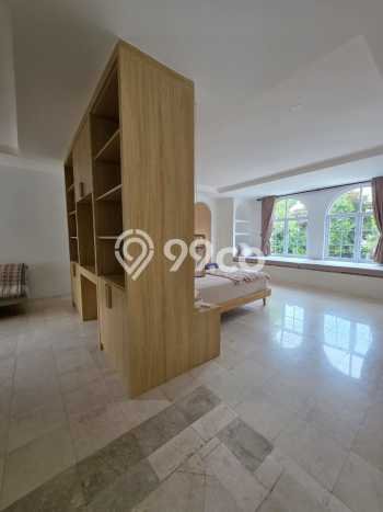 Rumah Mewah LB 350m2 Siap Huni Desain Elegan di Sentul City, Bogor Rumah Mewah LB 350m2 Siap Huni Desain Elegan di Sentul City, Bogor