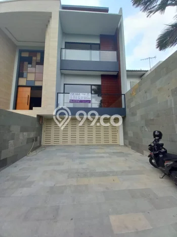 For Sale! Luxury House LT 474m2 Desain Elegan di Sentul City For Sale! Luxury House LT 474m2 Desain Elegan di Sentul City