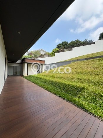 Rumah Elit Modern Tanpa Renovasi di Sentul City Bogor Rumah Elit Modern Tanpa Renovasi di Sentul City Bogor