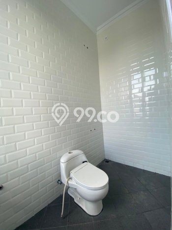 Hunian Mewah LB 250m2 Siap Huni Desain Elegan di Sentul City, Bogor Hunian Mewah LB 250m2 Siap Huni Desain Elegan di Sentul City, Bogor