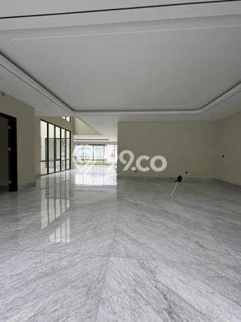 Ready to Use! Premium House LT 416m2 Desain Elegan di Sentul City Ready to Use! Premium House LT 416m2 Desain Elegan di Sentul City