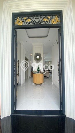 Rumah Elit Modern Tanpa Renovasi di Sentul City Bogor Rumah Elit Modern Tanpa Renovasi di Sentul City Bogor