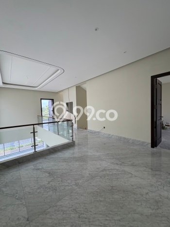 Ready to Use! Premium House LT 416m2 Desain Elegan di Sentul City Ready to Use! Premium House LT 416m2 Desain Elegan di Sentul City