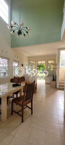 Jual Rumah Luas Megah Dengan View Cantik di Sentul City, Bogor Jual Rumah Luas Megah Dengan View Cantik di Sentul City, Bogor
