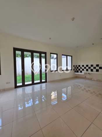 For Sale Hunian Rumah Terawat 3 Kamar di Sentul City, Bogor For Sale Hunian Rumah Terawat 3 Kamar di Sentul City, Bogor