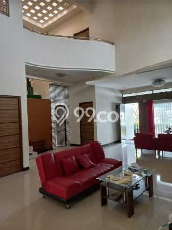 Rumah Elit LB 180m2 Siap Pakai Desain Elegan di Sentul City, Bogor Rumah Elit LB 180m2 Siap Pakai Desain Elegan di Sentul City, Bogor