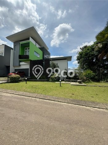 Rumah Luxury Modern Siap Huni di Sentul City Bogor Rumah Luxury Modern Siap Huni di Sentul City Bogor