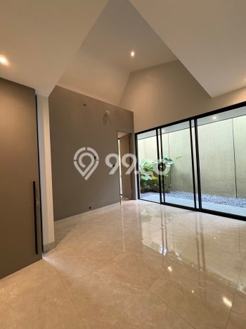 Rumah Luas Asri 3 KT Siap Pakai di Sentul City Bogor Rumah Luas Asri 3 KT Siap Pakai di Sentul City Bogor