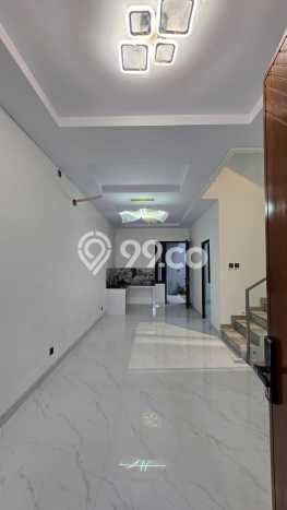 Ready to Use! Luxury House LT 102m2 Desain Modern di Alam Sutera Ready to Use! Luxury House LT 102m2 Desain Modern di Alam Sutera
