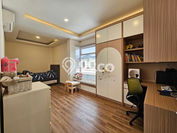 Jual Rumah Mewah Elegan Dengan View Eksklusif di Gading Serpong, Tangerang Jual Rumah Mewah Elegan Dengan View Eksklusif di Gading Serpong, Tangerang