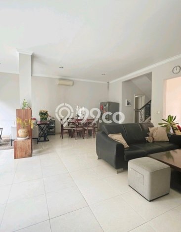 Dijual Rumah Luas Megah Dengan View Cantik di Gading Serpong, Tangerang Dijual Rumah Luas Megah Dengan View Cantik di Gading Serpong, Tangerang