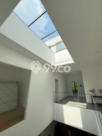 Dijual Rumah Mewah Megah Dengan View Eksklusif di Alam Sutera, Tangerang Dijual Rumah Mewah Megah Dengan View Eksklusif di Alam Sutera, Tangerang