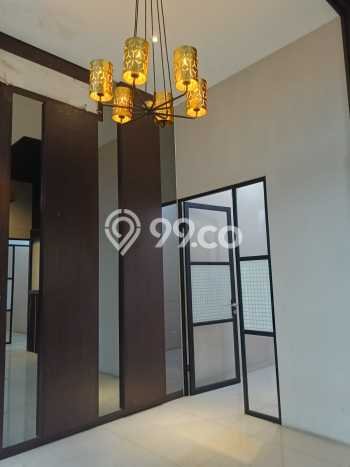 Ruko Dijual di Tangerang LT 190m2 & LB 637m2 Lokasi Terbaik! Ruko Dijual di Tangerang LT 190m2 & LB 637m2 Lokasi Terbaik!