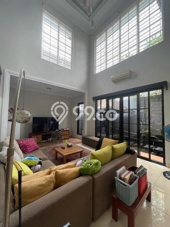 Jual Rumah Luas Elegan Dengan View Cantik di BSD City, Tangerang Jual Rumah Luas Elegan Dengan View Cantik di BSD City, Tangerang