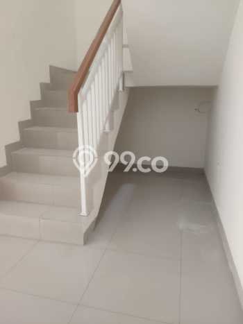 Rumah Elit Modern Siap Huni di Alam Sutera Tangerang Rumah Elit Modern Siap Huni di Alam Sutera Tangerang