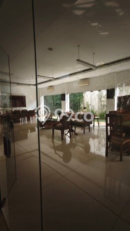 Hunian Mewah LB 500m2 Siap Huni Desain Elegan di Alam Sutera, Tangerang Hunian Mewah LB 500m2 Siap Huni Desain Elegan di Alam Sutera, Tangerang