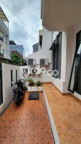 Unit Kost Dijual di Jakarta Barat Spesifikasi 14 Kamar Tidur dan Area Ramai Unit Kost Dijual di Jakarta Barat Spesifikasi 14 Kamar Tidur dan Area Ramai