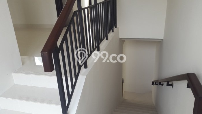 Dijual Rumah Mewah Megah Dengan View Eksklusif di BSD Eminent, Tangerang Dijual Rumah Mewah Megah Dengan View Eksklusif di BSD Eminent, Tangerang