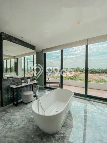 Ready to Use! Premium House LT 665m2 Desain Modern di BSD City Ready to Use! Premium House LT 665m2 Desain Modern di BSD City